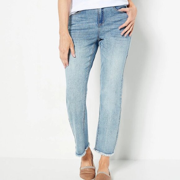 Susan Graver Denim - Susan Graver Stretch Denim Girlfriend Jean w/ Frayed Cuff. 14932
